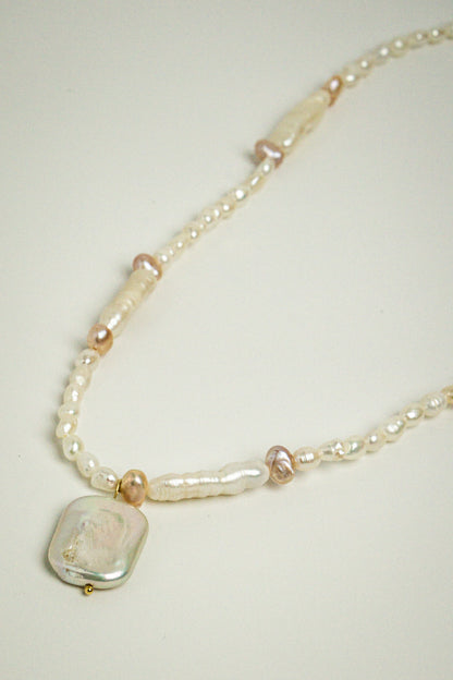 Perlenkette MERMAID ROSE